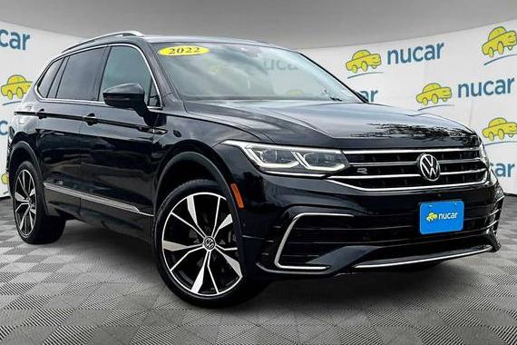 VOLKSWAGEN TIGUAN 4MOTION 2022 3VV4B7AXXNM174986 image